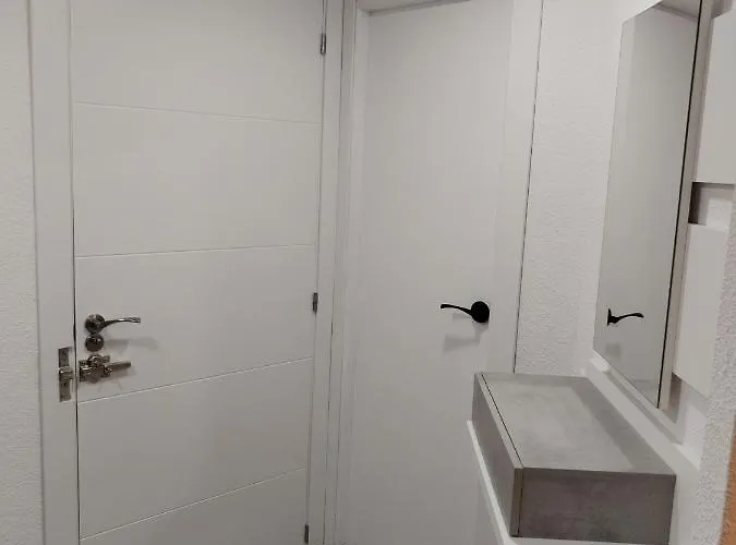 Estudio Ana De Monaco לה מנגה דל מר מנור